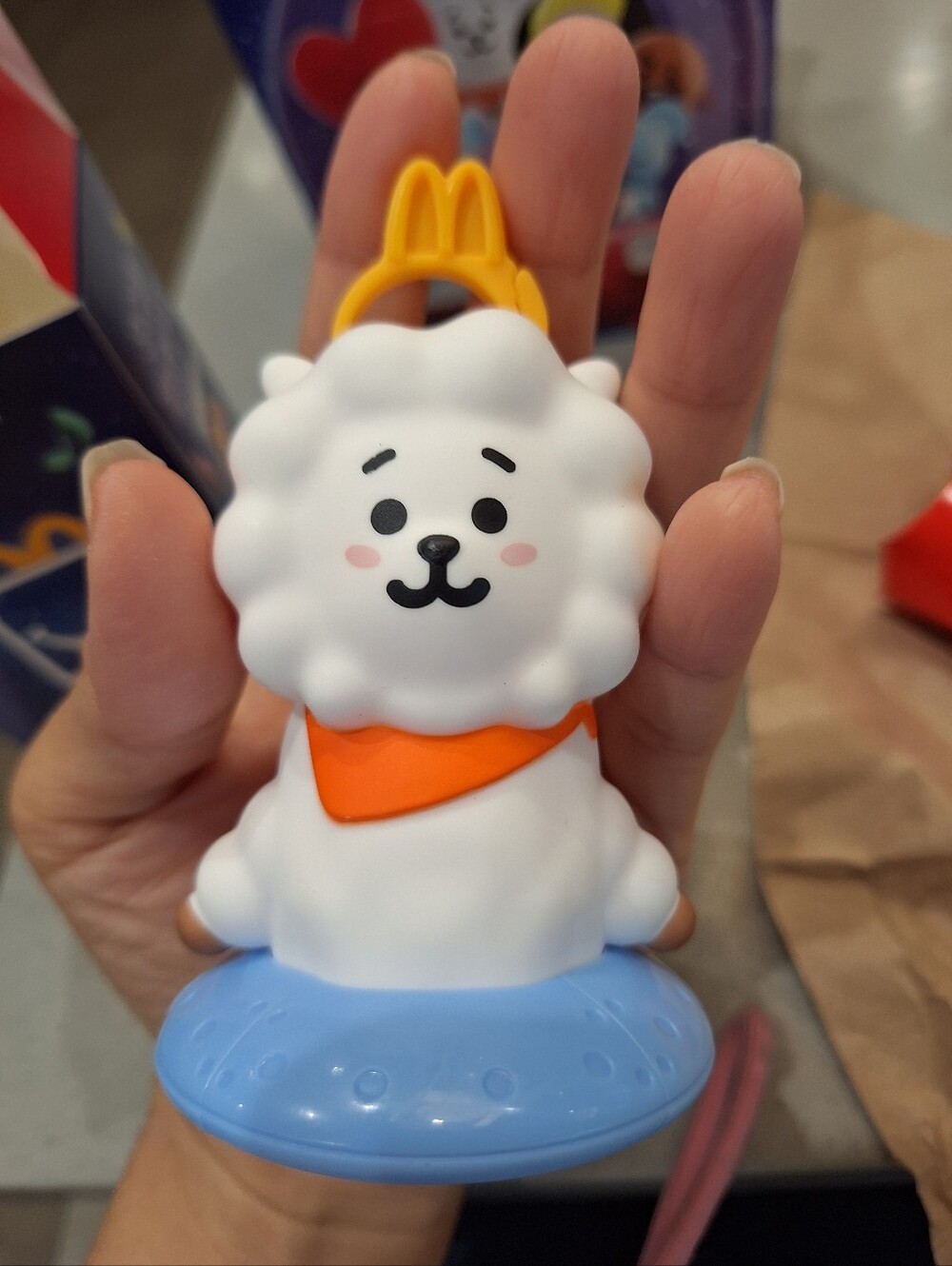 McDonald’s 2026 RJ Happy Meal Toy Keychain Clip New - Picture 6 of 6